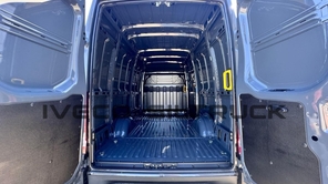 IVECO Daily 35S16 V FURGON